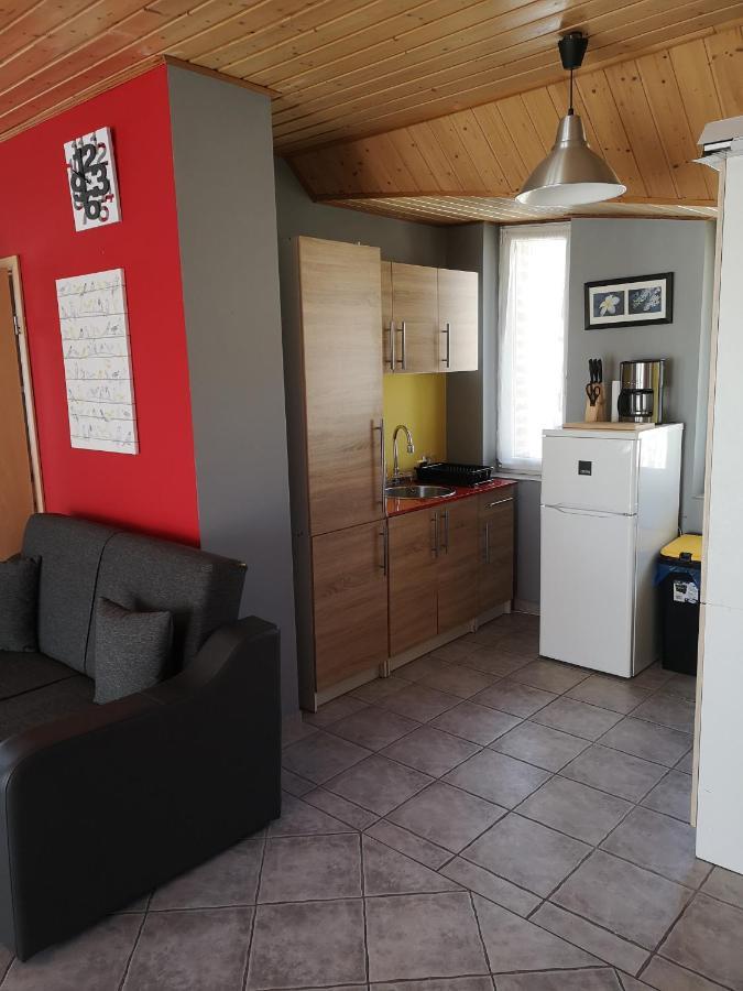 Szigeti Apartmanhaz Pecs Exterior photo